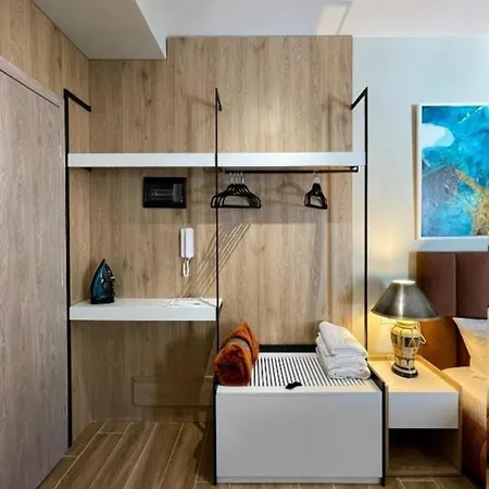 Flori Apartment