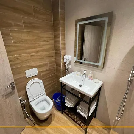 Apartment Flori *