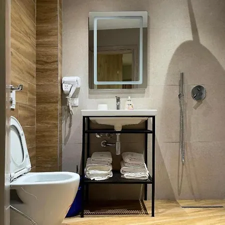 Apartment Flori *